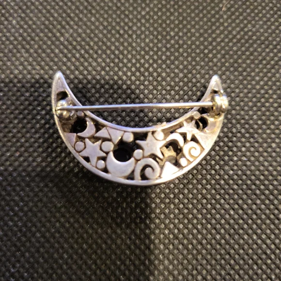 Crescent Moon & Stars Birthstone Sterling Silver Brooch - Picture 4 of 13